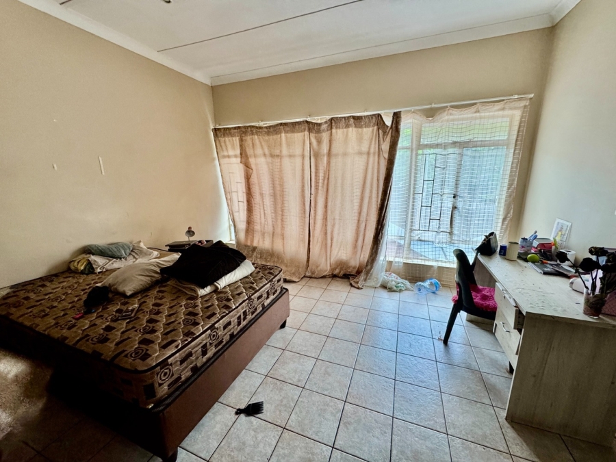 5 Bedroom Property for Sale in Die Bult North West